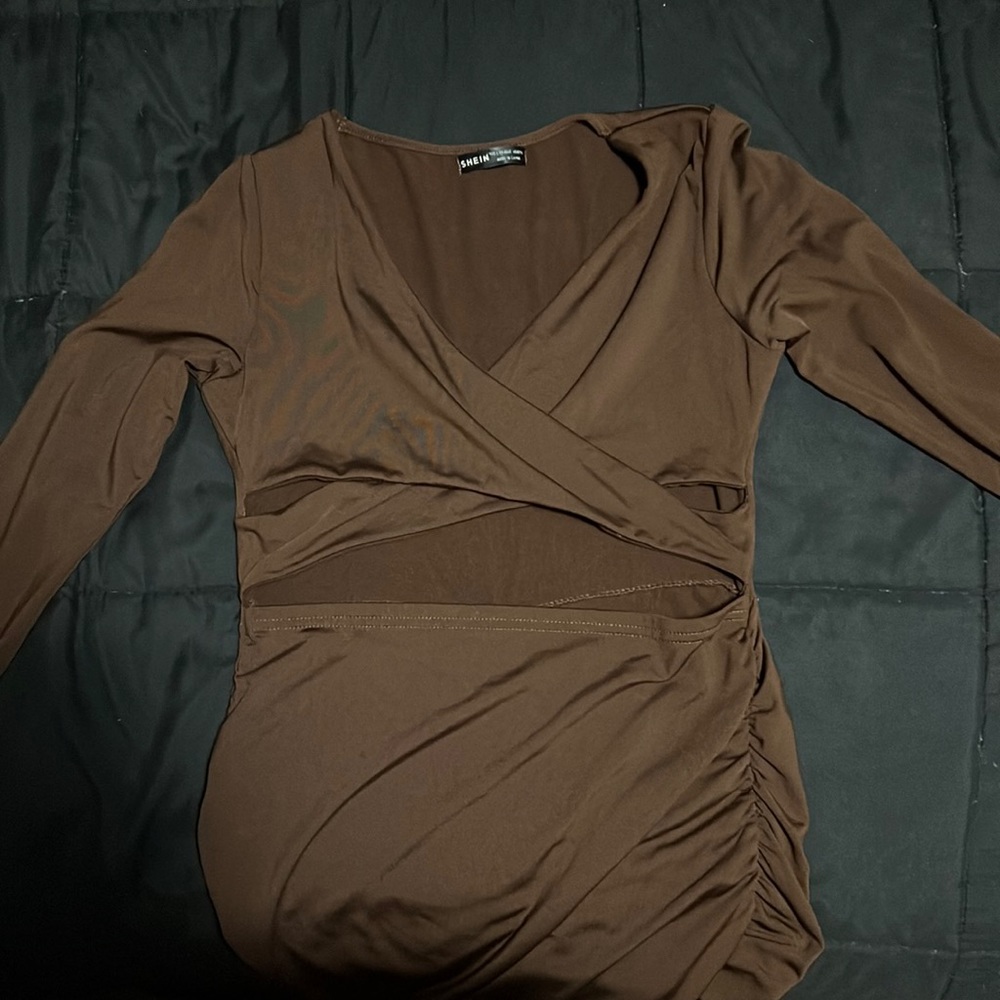 Long sleeve ruched bodycon dress